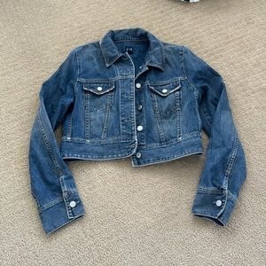 Cute jean jacket!